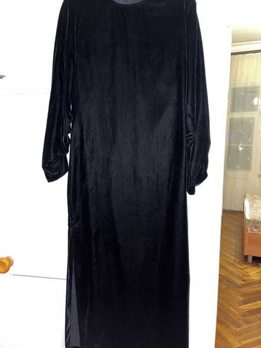 Женские  качественные платья.