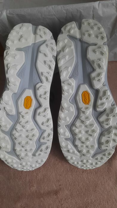 Hoka Speedgoat 6 (Nou) – Mărime 44 2/3 – Gri Antracit