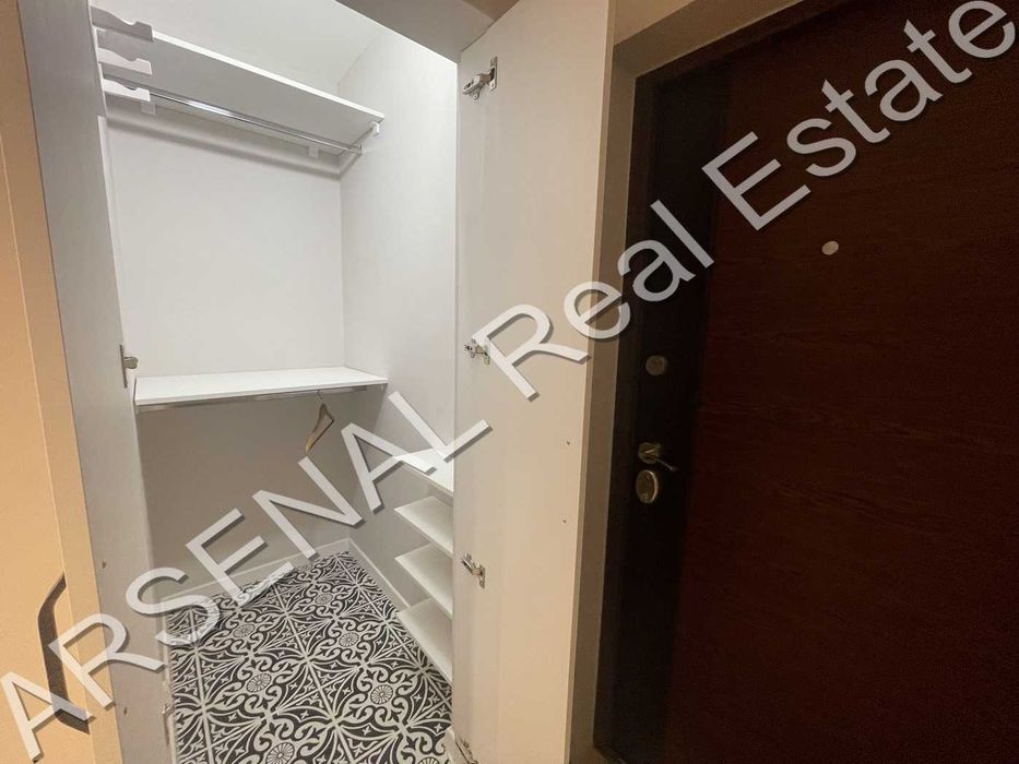 Дава се под наем Тристаен апартамент в София, Красно село - 114 кв.м за 750 € - Снимка #11