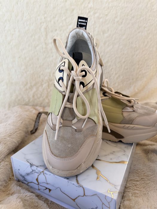 Adidasi dama piele naturala