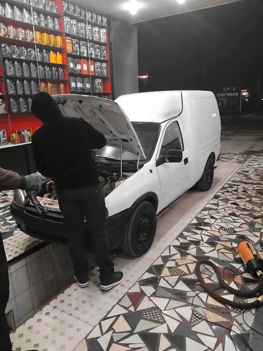 Opel Combo sotiladi
