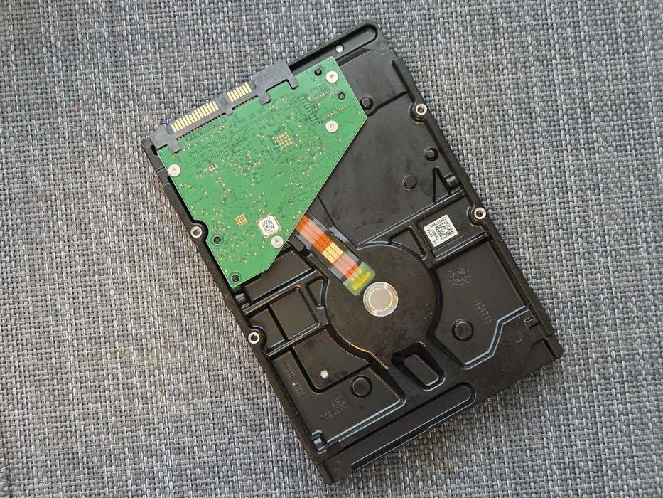 Харддиск Seagate BarraCuda 3.5 2TB