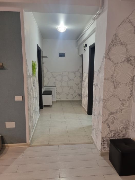Apartament Revelion 2 nopți 5000 lei.