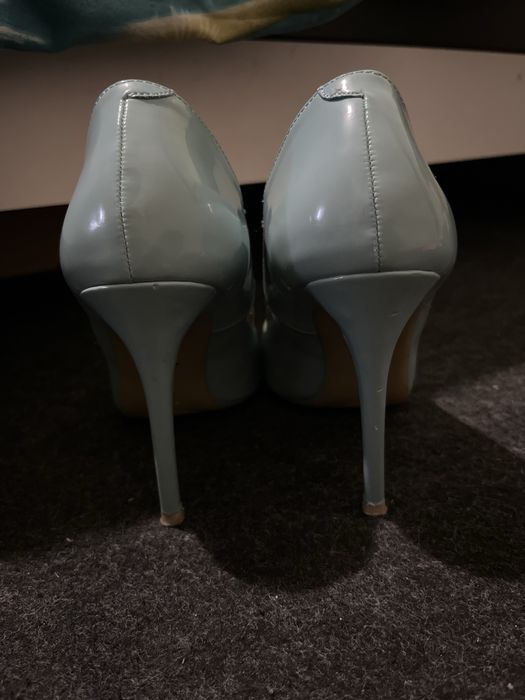 Pantofi stiletto cu toc