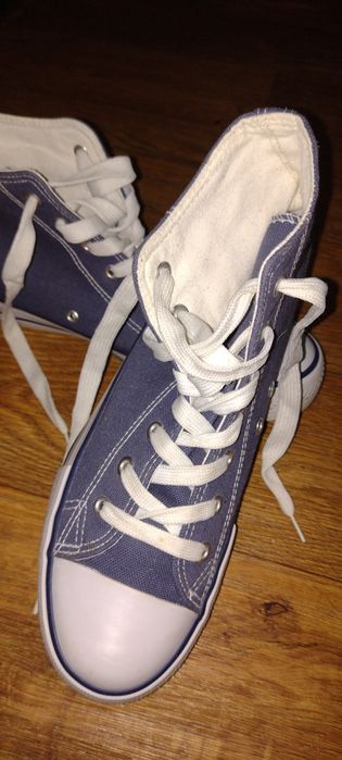 Дънкови кецове неизползвани