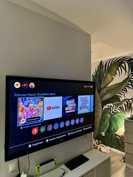 Samsung Smart TV 3D • 51 диагональ • 130 см