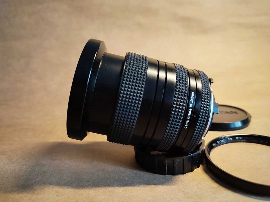 Obiectiv foto Carl Zeiss Vario-Sonnar T* 28-70 mm Contax Yashica