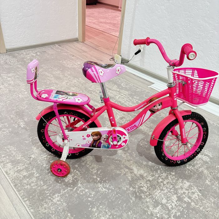 Продам велосипед для девочки