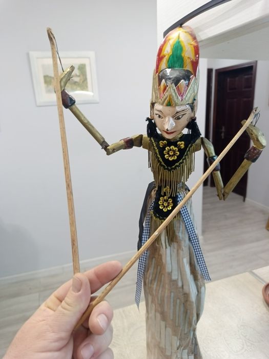 автентична колекционерска кукла wayang golek от остров ява