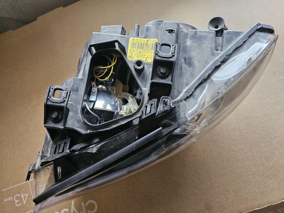 BMW E92 би ксенон фар