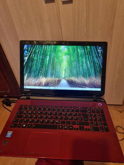 Laptop Toshiba Satellite 15.6 led