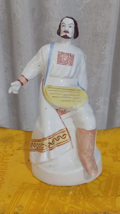 Продам фарфоровые статуэтки СССР