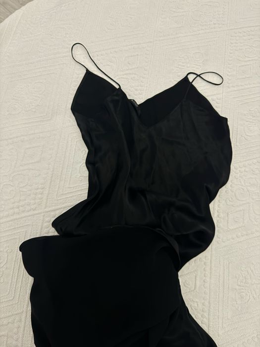 Платье Zara в бельевом стиле