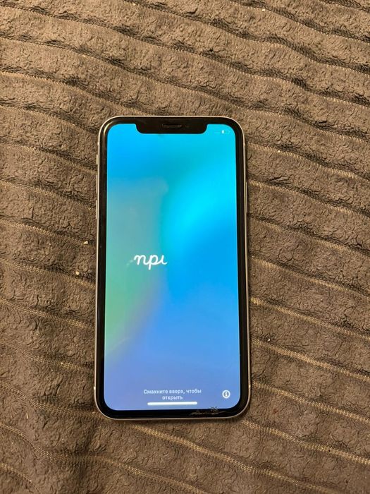 Продам Iphone xr