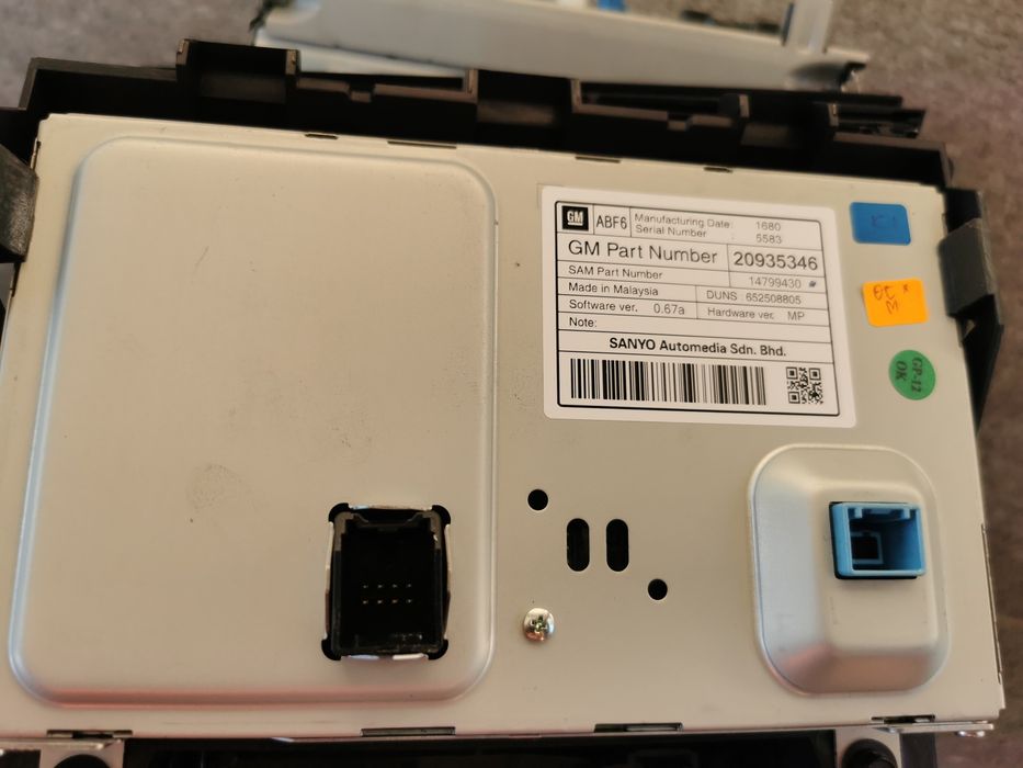 Placa CD completă și afișajul pt opel astra J