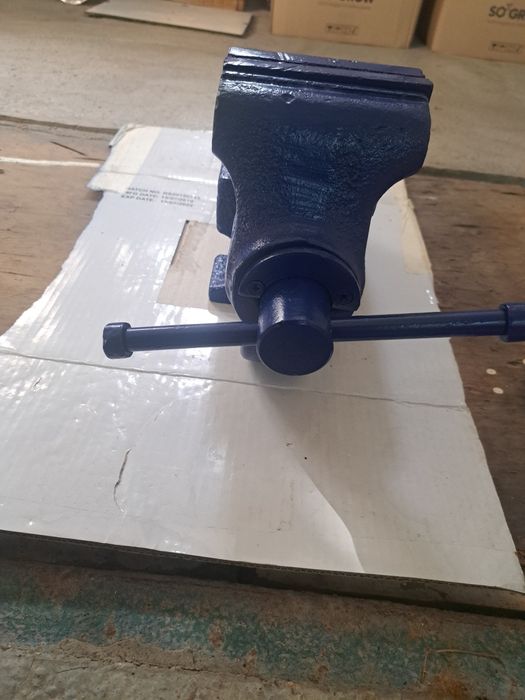 Продавам менгеме