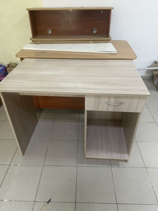 Срочно Продам столы