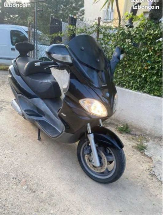 Piaggio X9 Evo Xevo 125 180 200 250 400 500 всички години Пиаджо Х9 ево Хево Скутер мотор НА ЧАСТИ