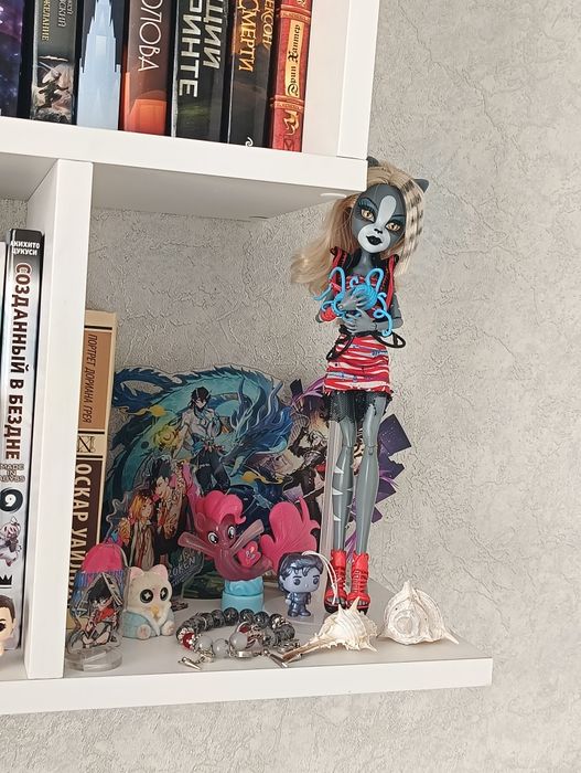 Monster high Meowlody zombie shake