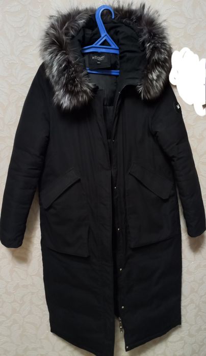 Парка женский черный