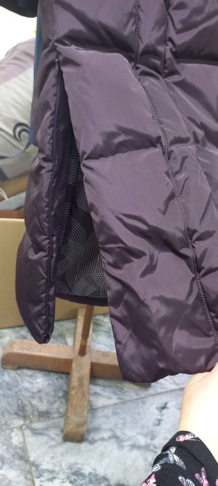 Пуховик женский .