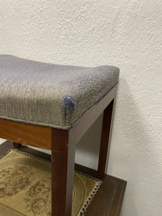 Стар френски стол за пиано табуретка