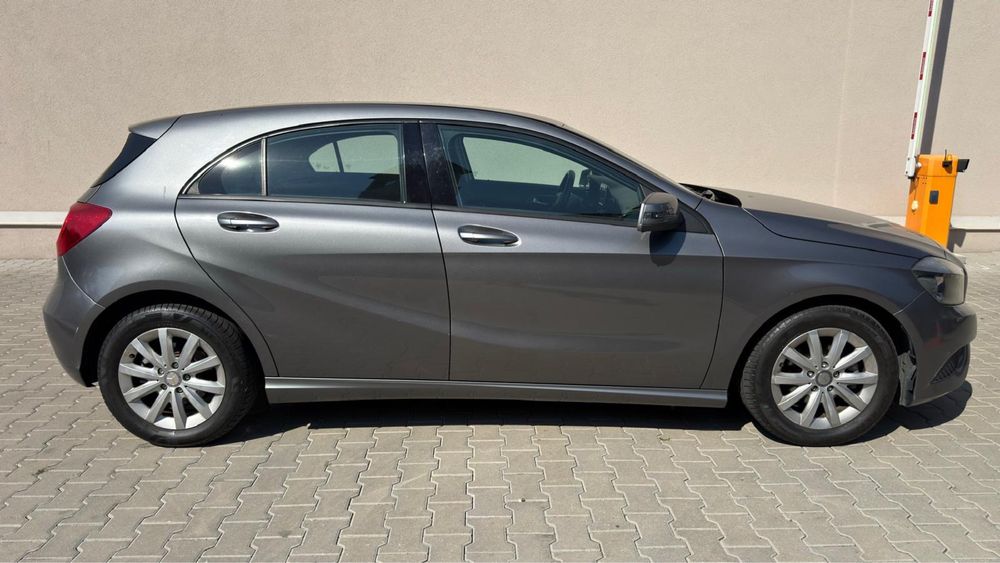 MERCEDES-BENZ A-Class 2013 — imagine 4