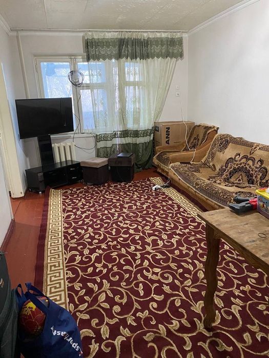 Сдается 2х комнатная квартира
С обстановкой в горде Алмалыке