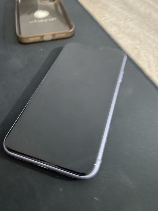 Iphone 11 64gb AKB73%