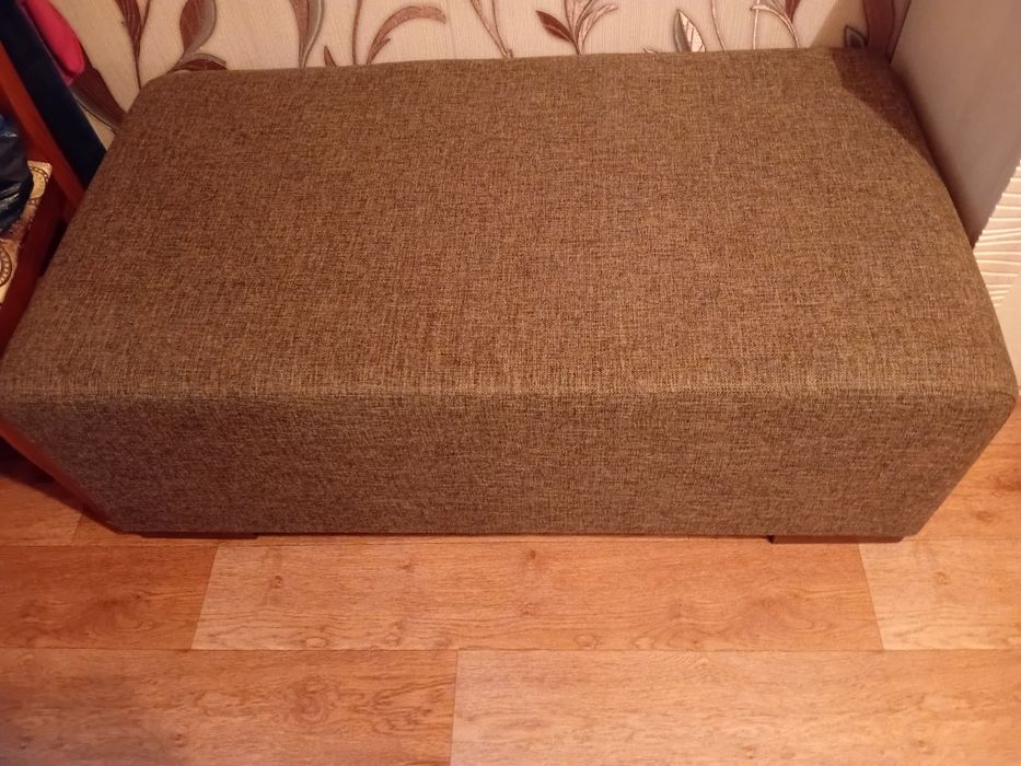 Продам диван в хорошем состоянии