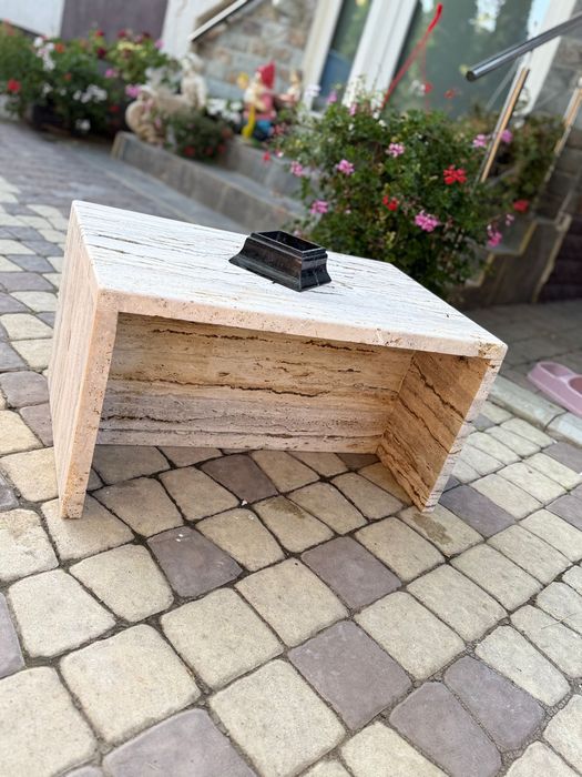 Masuta de cafea din Travertin