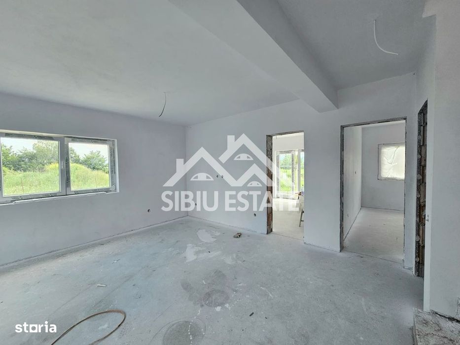 Casa 5 camere dormitor la parter
