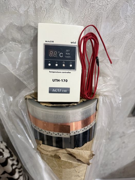 Eliktroniy  pol 220 v ishliydi