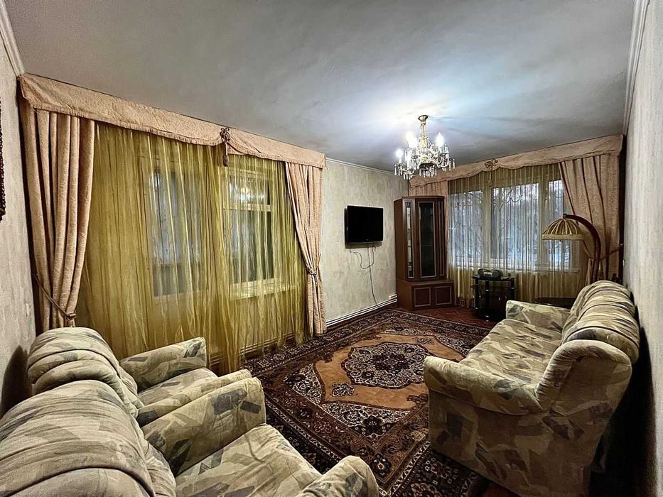 Двустаен имот в Карпузица