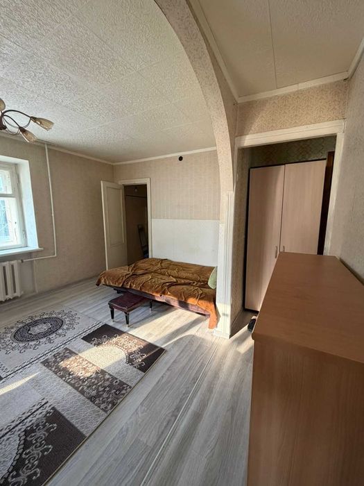 продам 1 комнатную квартиру