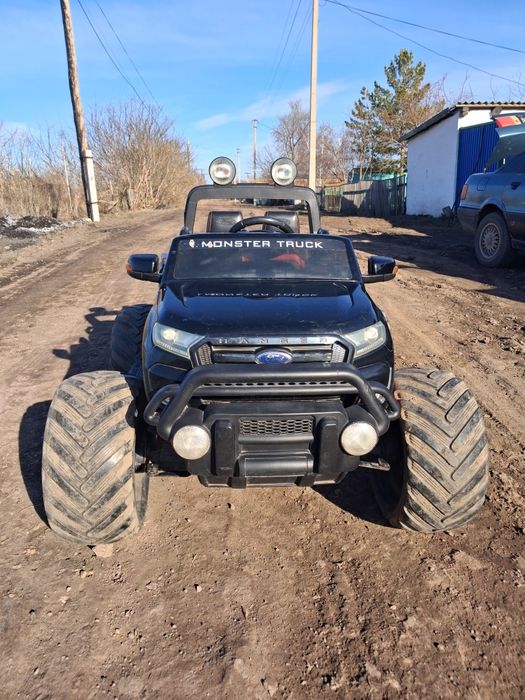 Детский электромобиль