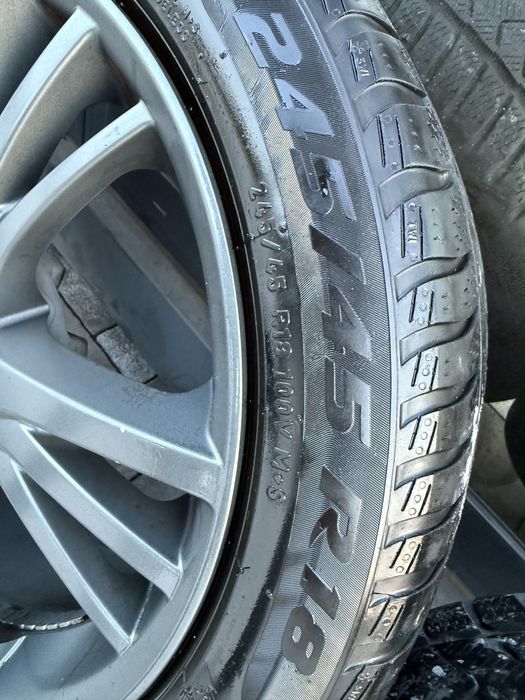 BMW 5x120 F10 245/45/18 - 350€ оригинални