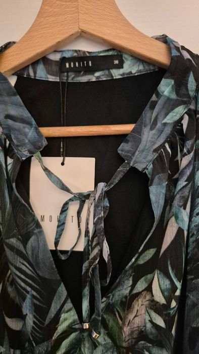 Bluză elegantă Mohito mărimea 38
