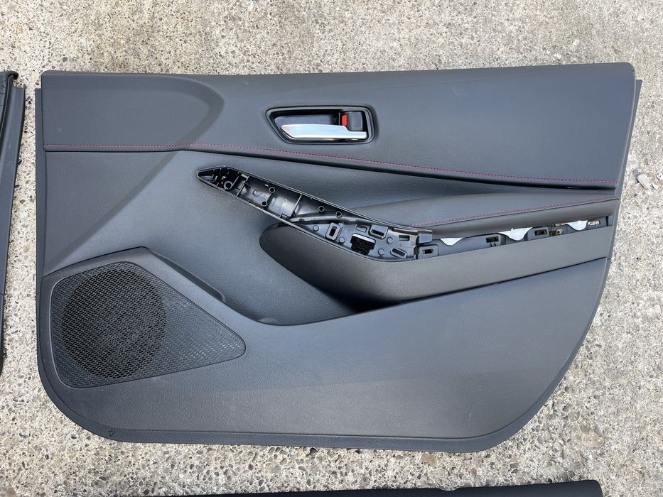 Set fete de usi Toyota Corolla E210