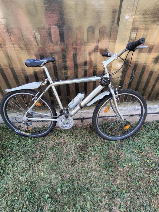 Biciclete Spears, DHS