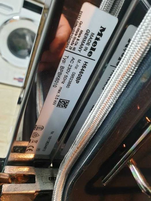 XL - 76L - Miele Фурна с пиролиза за вграждане