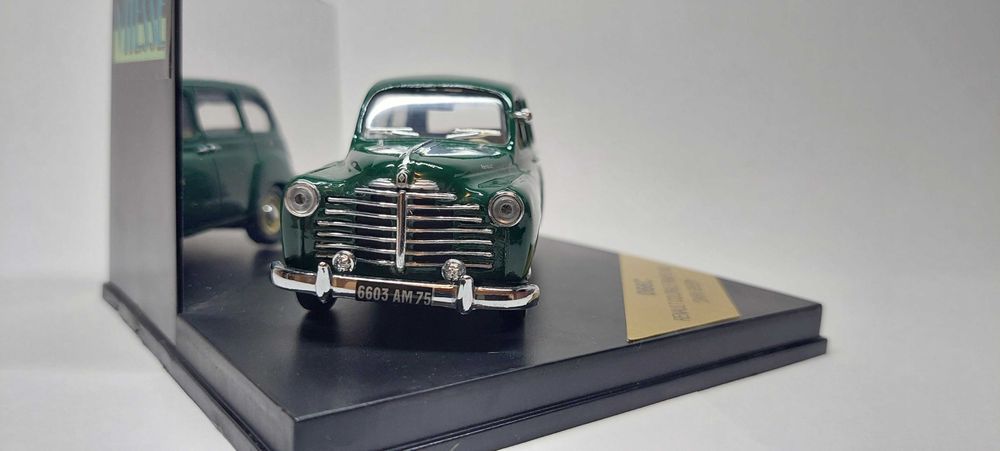 Machete de colectie auto retro scara 1/43