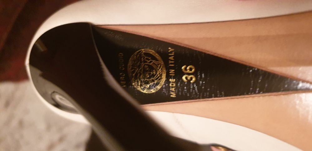 Pantofi originali versace