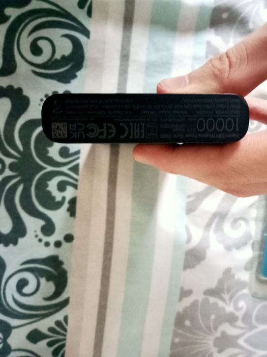 Продам повербанк XIAOMI