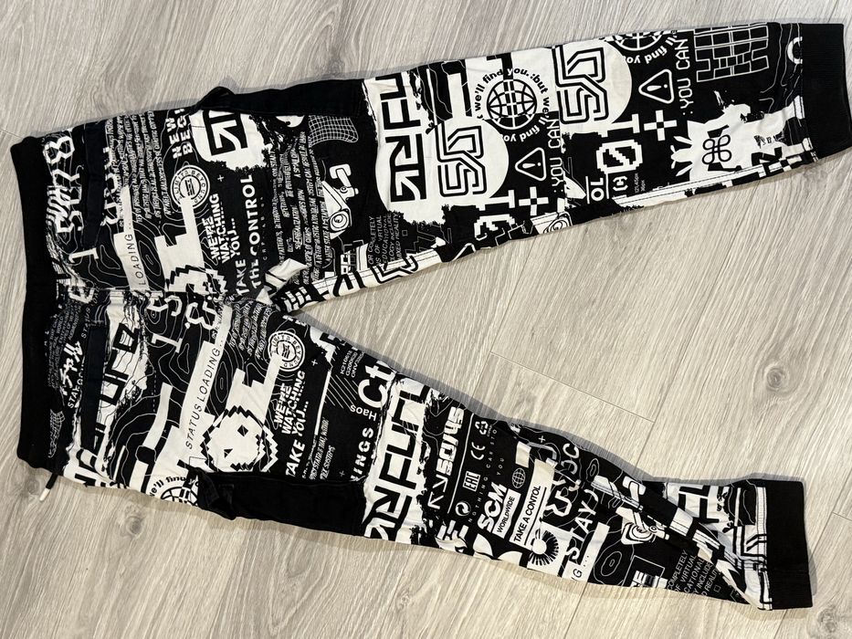 Pantaloni stil cargo CROPP, marimea M