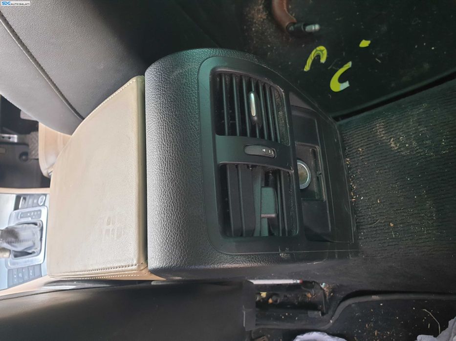 Capac Cotiera Piele Volkswagen CC 2012 - 2017 [K7687]