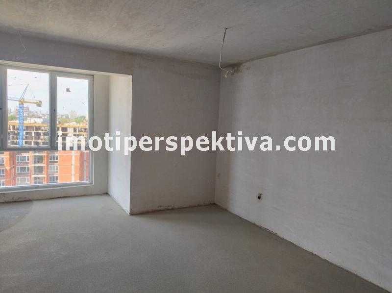 Продава се Тристаен апартамент в Пловдив, Кършияка - 126 кв.м за 1215 €/кв.м - Снимка #2