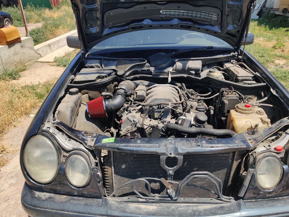 Срочно продам Мерседес w210 3,2