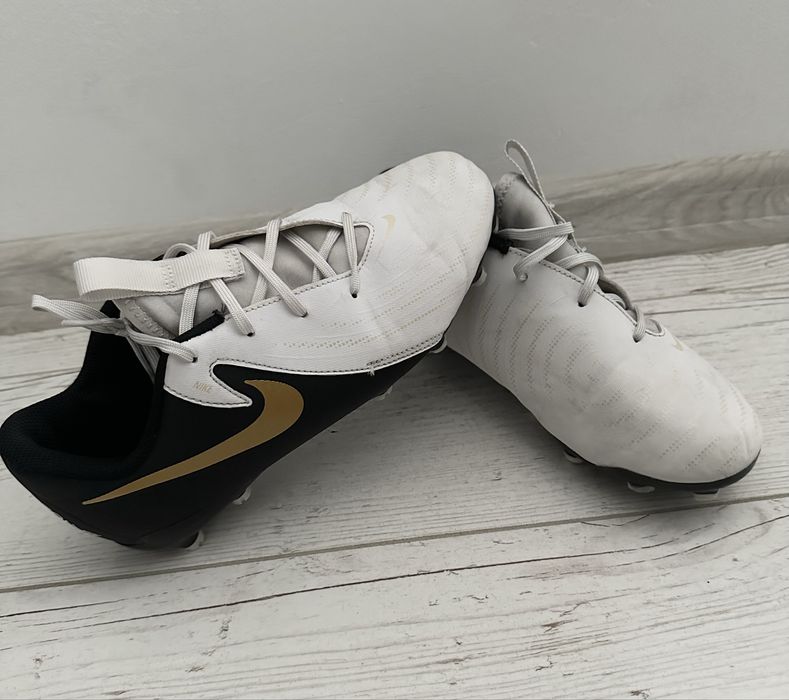 Ghete fotbal crampoane