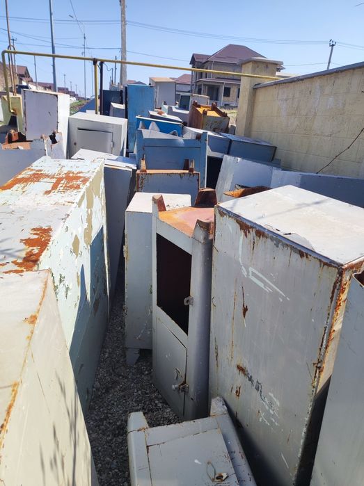 Срочно Сейфы Сейф продаётся для